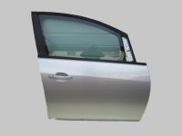 T�r rechts vorn ZV EFH 5-T�rer Z176 silber<br>OPEL ASTRA J 1.6