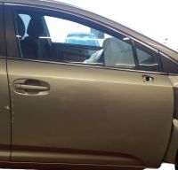 T�r rechts vorn ZV EFH 5-T�rer grau 1G6<br>TOYOTA AVENSIS STATION WAGON (ZRT27, ADT27) 2.0