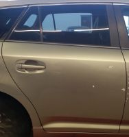 T�r rechts hinten ZV EFH 5-T�rer grau 1G6<br>TOYOTA AVENSIS STATION WAGON (ZRT27, ADT27) 2.0